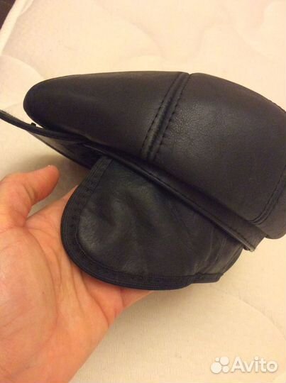 Шапка кожа и мех ягненка