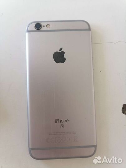 Телефон iPhone 6s