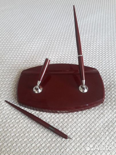 Настольный прибор - ручки перьевые