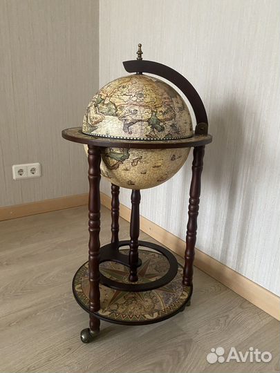 Мини бар глобус