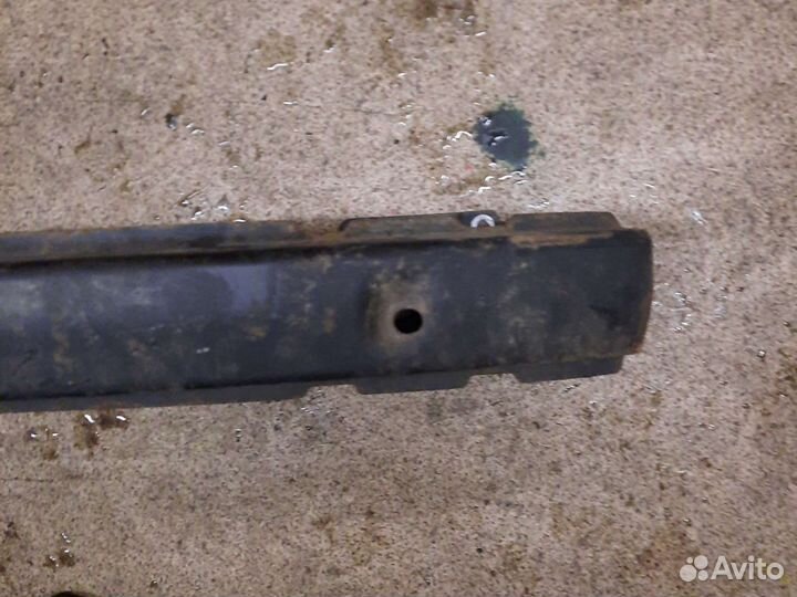 Усилитель заднего бампера Skoda Fabia 1999-2007