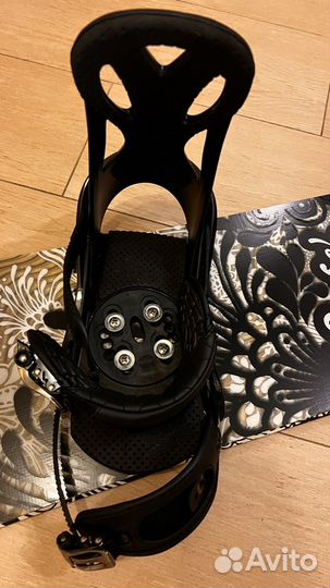 Сноуборд с креплениями Elan