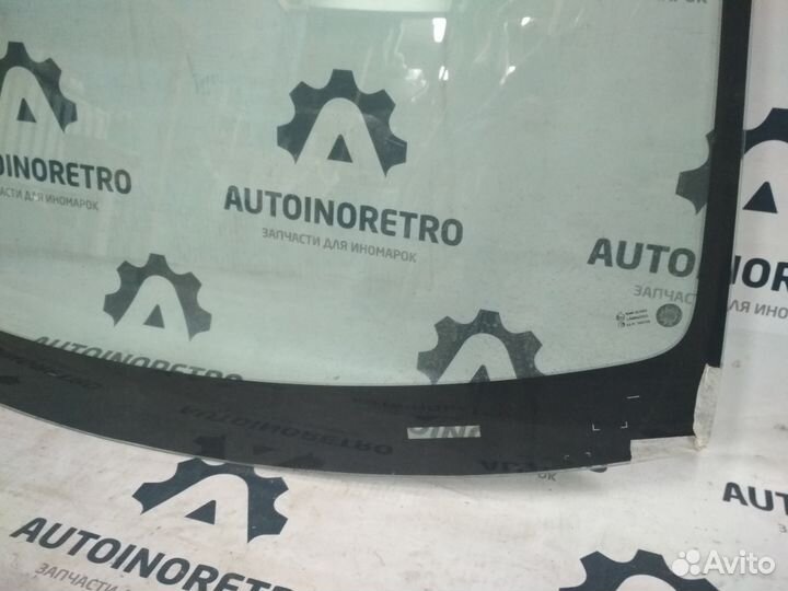 Лобовое стекло Ford Fiesta