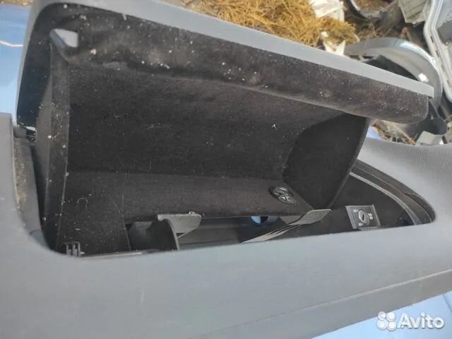 Бардачок Volkswagen Golf Jetta 5 2005-2011