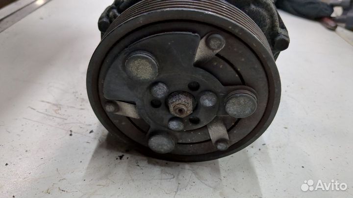 Компрессор кондиционера Ford Galaxy