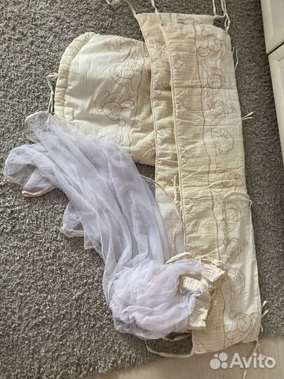 Бортики и балдахин в кроватку