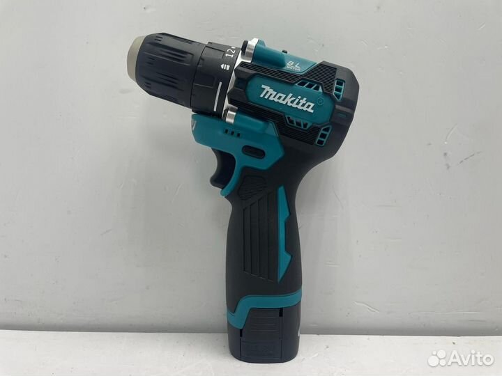 Аккумуляторный шуруповерт Makita DDF4168