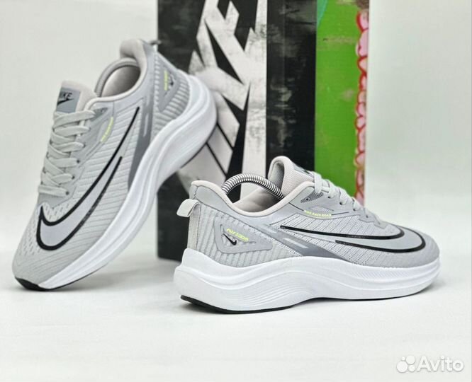 Кроссовки Nike zoom