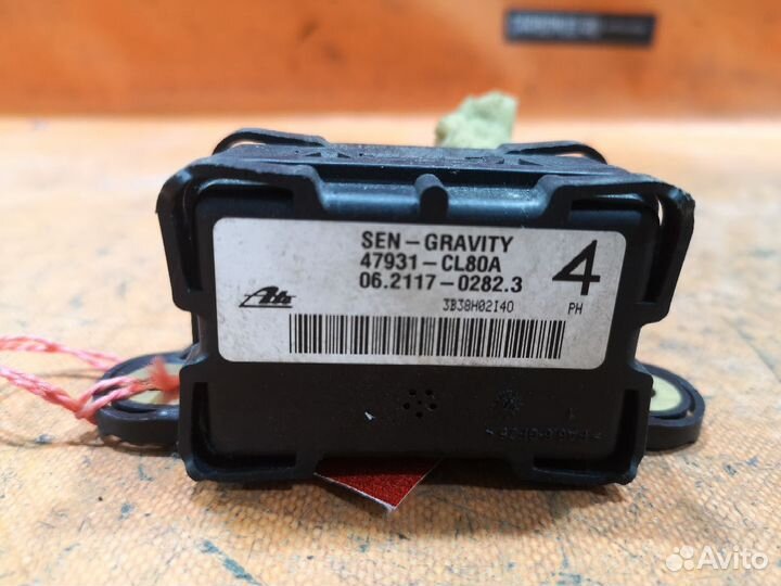 Датчик ускорения Nissan Murano PNZ51