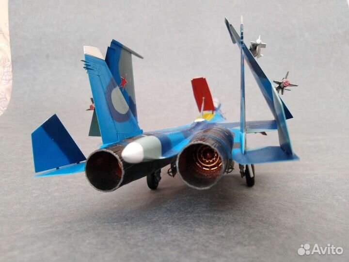Модель самолета Су-33