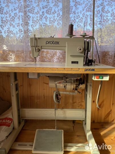 Швейная машина