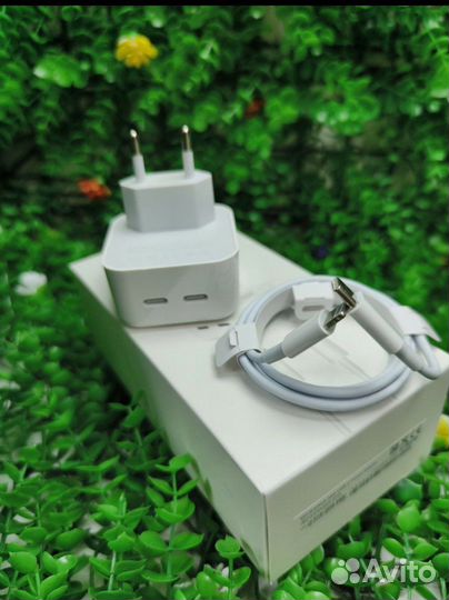 Зарядка на iPhone 35W