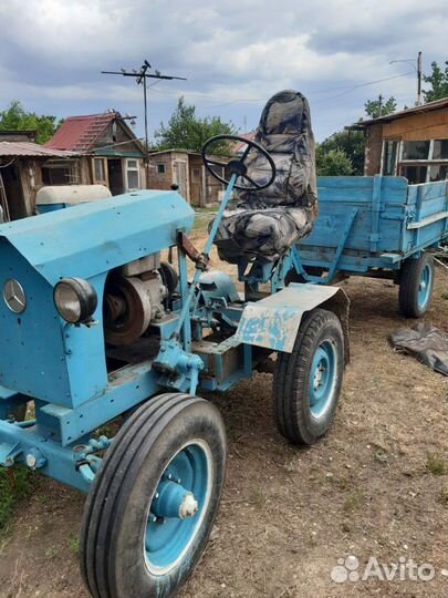 Пресс-подборщик ВАШ ТРАКТОР 850, 1995