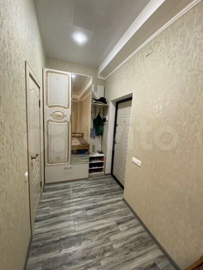 3-к. квартира, 61 м², 1/4 эт.