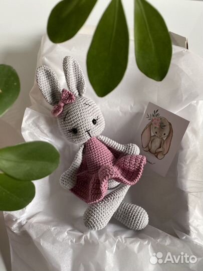 Зайки балерины. Вязаные. Ручная работа