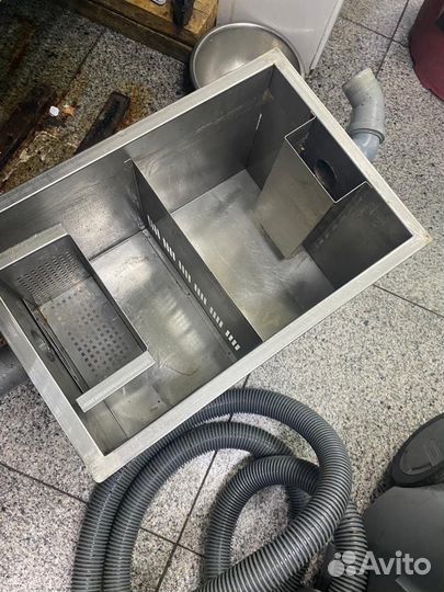 Чистка откачка жироуловителя