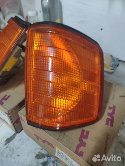 Поворотники на Mercedes-Benz 190