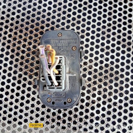 Блок управления стеклоподъемниками Ford Focus 1