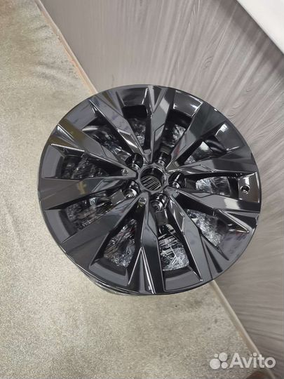 Диски R19 5/120 Lexus LS оригинал