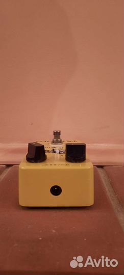 Гитарная педаль Joyo Tremolo