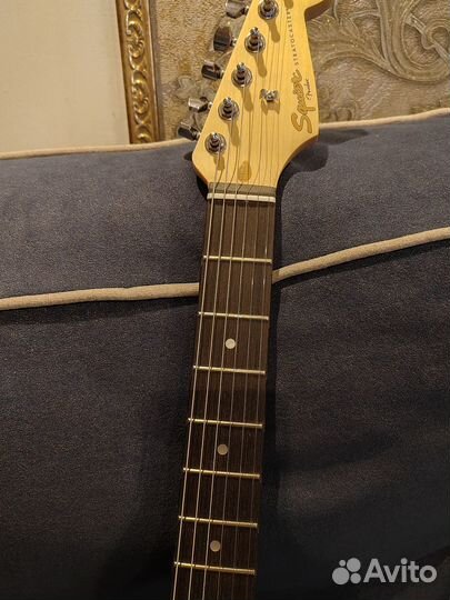 Электро гитара