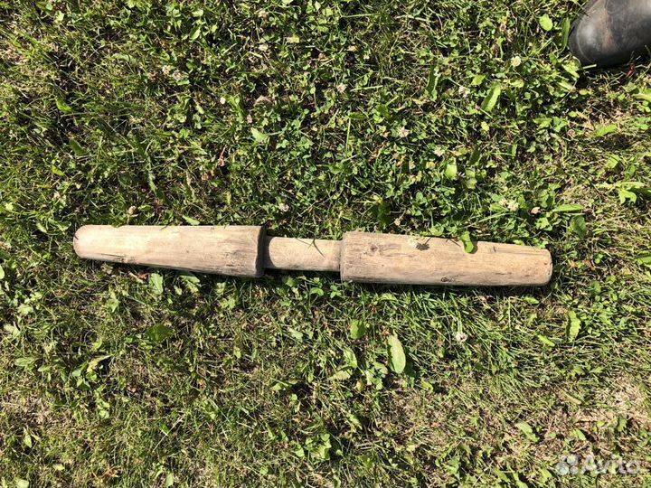 Деревянный старинный предмет, для интерьера