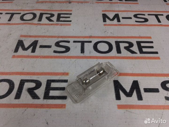 Плафон освещения Bmw X5 E53 M54B30 2005