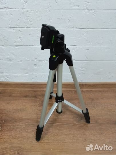 Штатив для фотоаппарата