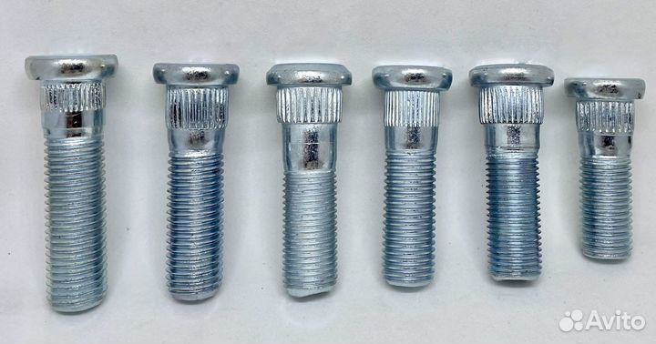 Шпильки колесные