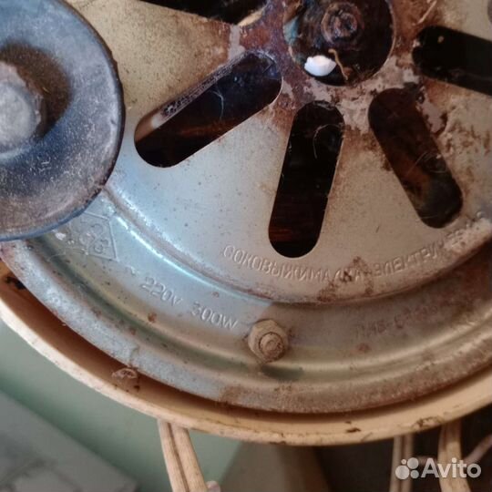 Электродвигатель от соковыжималки