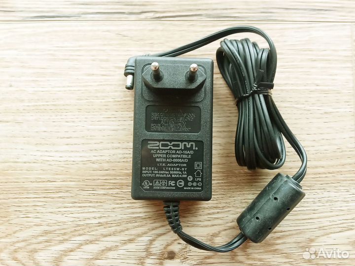 Блок питания Zoom 9V 0.5A AD-16A /D /E