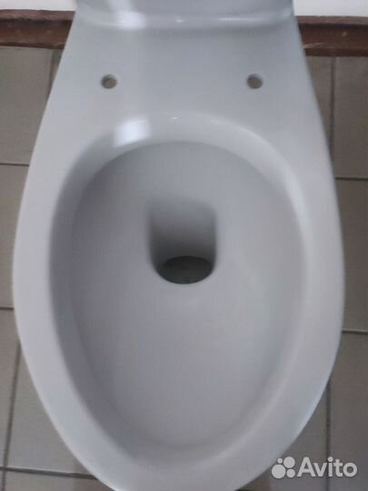 Унитазы и бачки бу