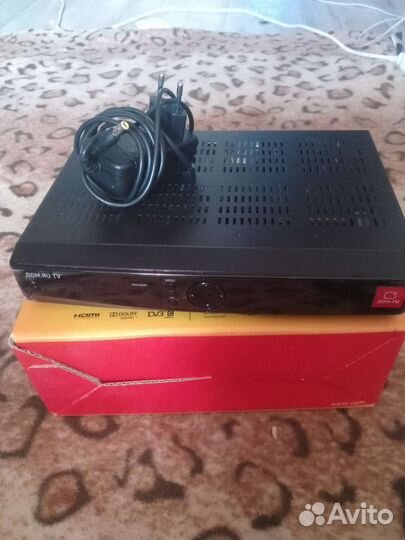 Приставка DOM.RU