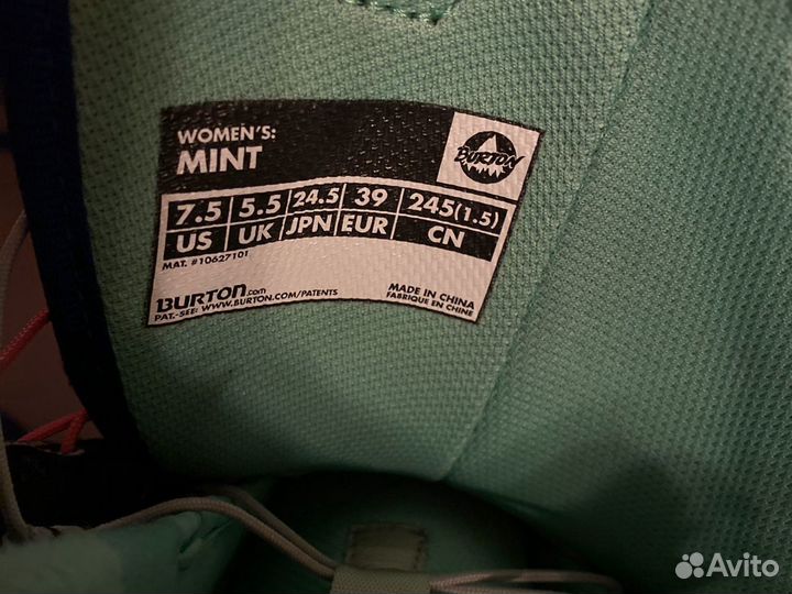 Продаю сноубордические ботинки burton mint