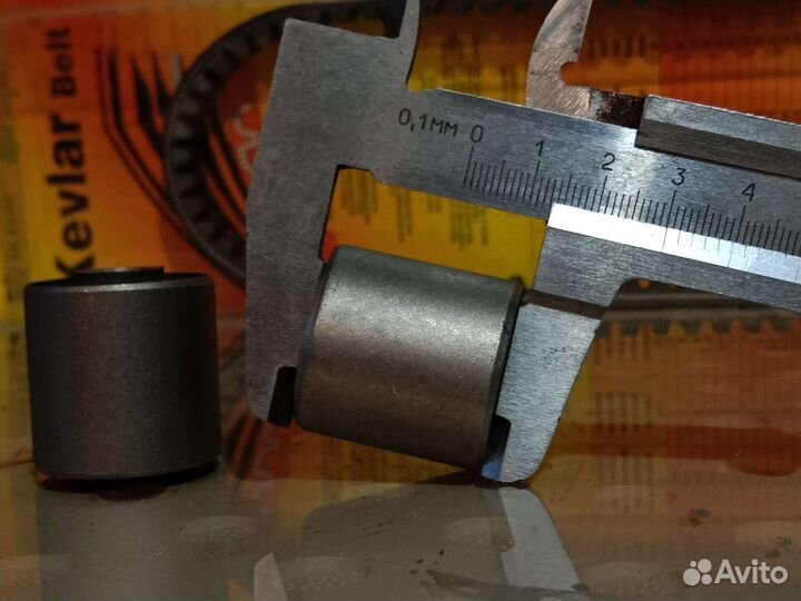 Сайлентблоки маятника на скутер 50/80cc