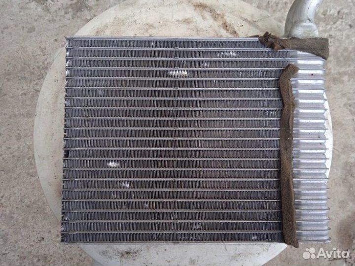 Радиатор отопителя Ford Focus 2 2004-2011