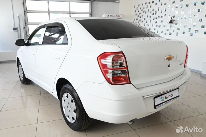 Chevrolet Cobalt, 2022