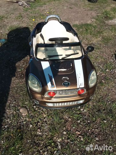 Детский электромобиль mercedes бу