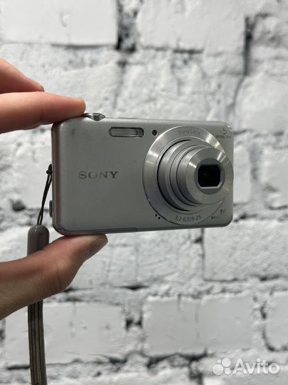 Sony cyber shot dsc-w710