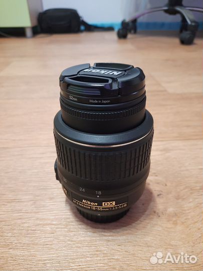 Объектив Nikon 18-55mm