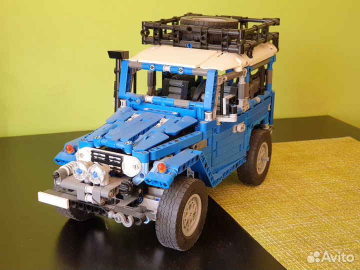 Lego toyota best sale land cruiser