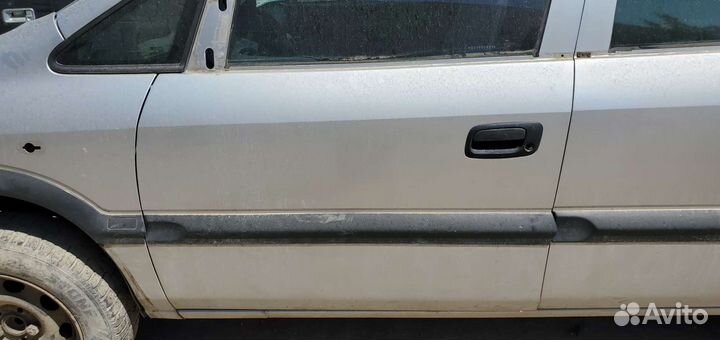 Дверь передняя левая Opel Zafira A