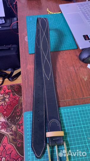 Мужской кожаный ремень ручной работы