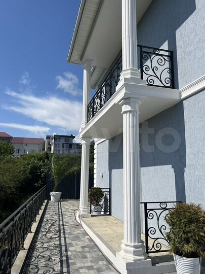 Коттедж 153 м² на участке 4,5 сот.