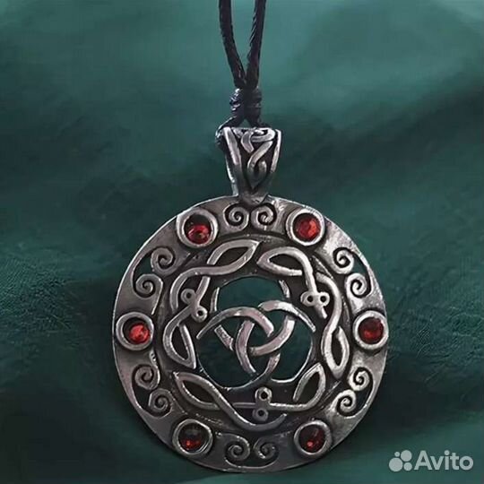 Подвеска талисман брелок амулет Обоюдный Трискель