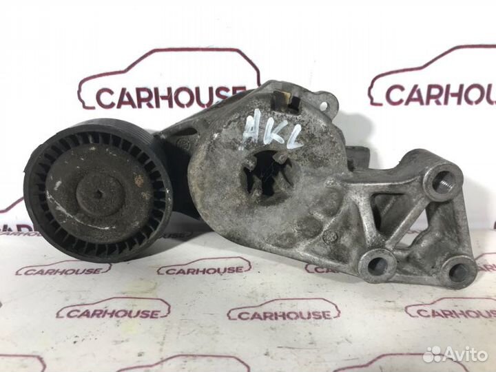 Натяжитель ремня Volkswagen Golf MK4 1.6 AKL 1997