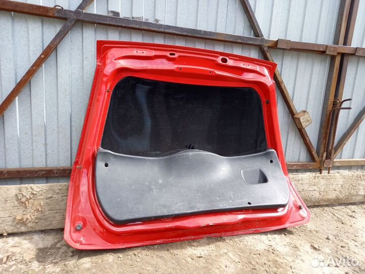 Стекло заднее Ford Fiesta MK5