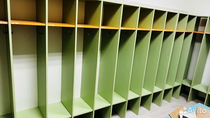 Шкафчики для раздевалки детские