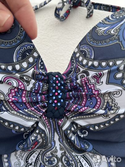 Купальник слитный новый Jolidon