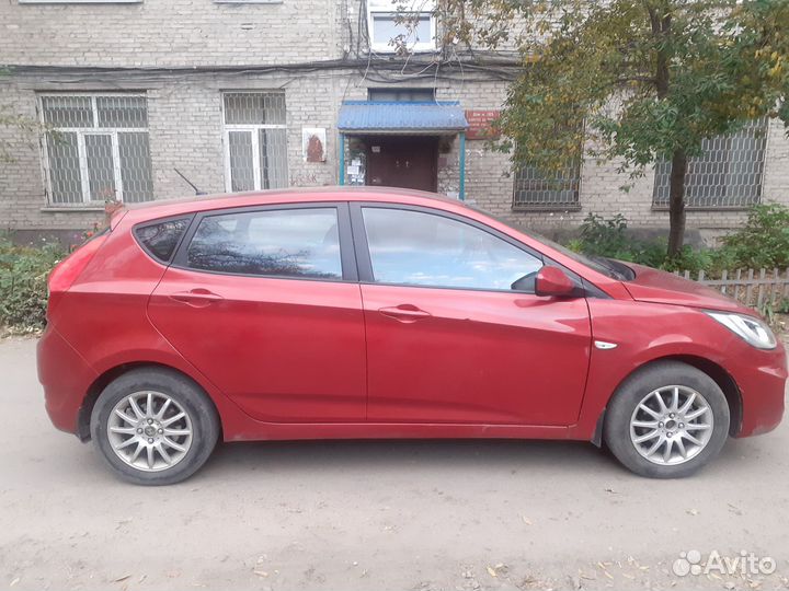 Hyundai Solaris 1.4 МТ, 2011, 170 000 км